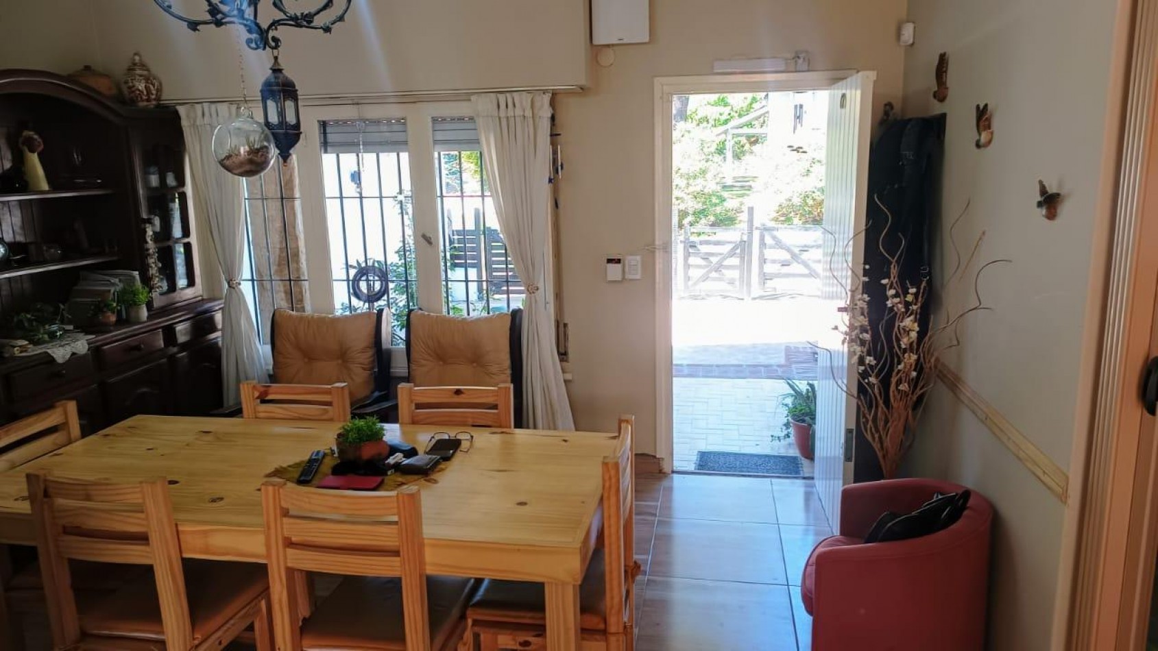 CASA EN VENTA MAS DOS UNIDADES 