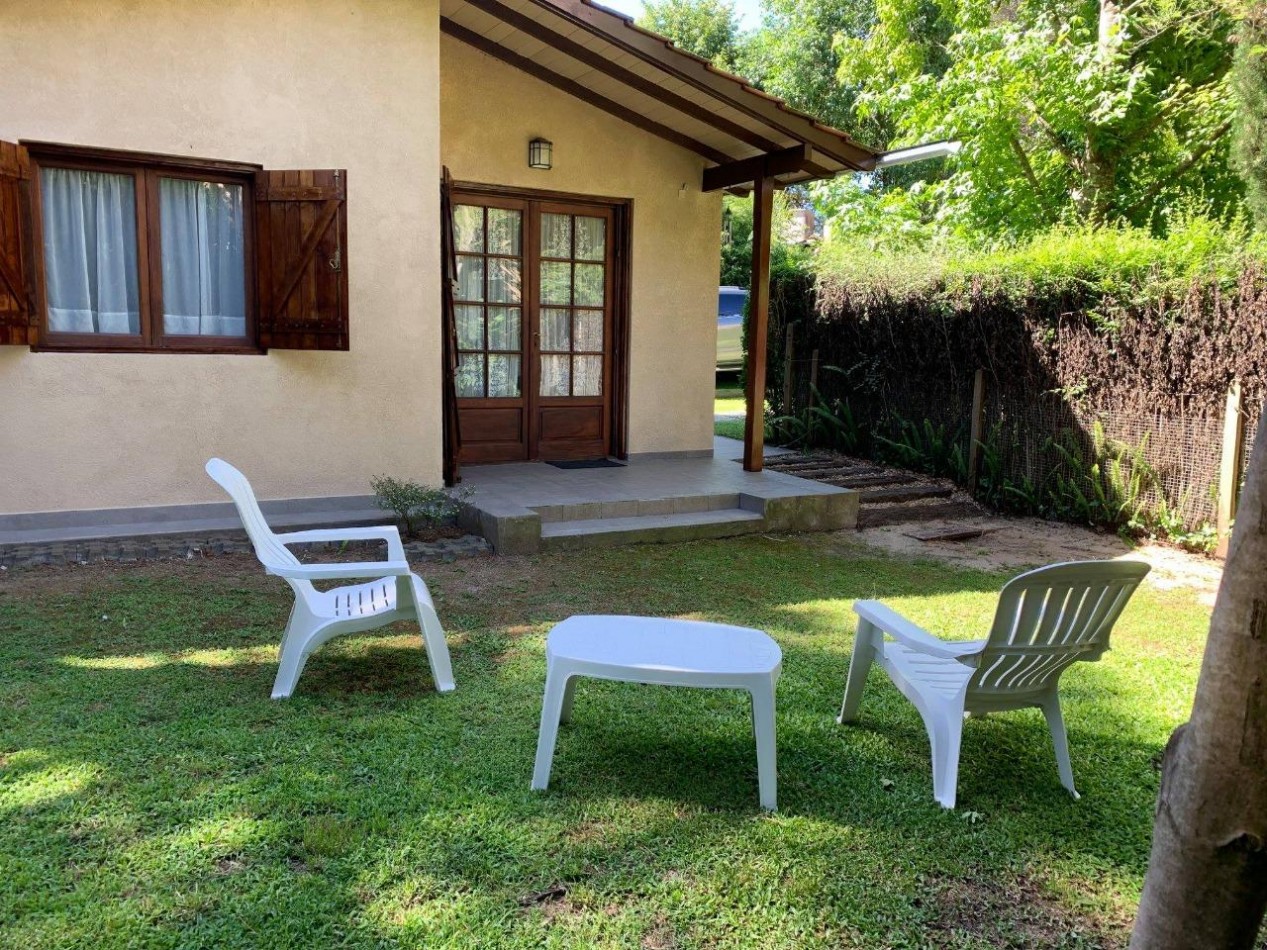 A LA VENTA CASA DE 3 AMBIENTES EN BARRIO NORTE